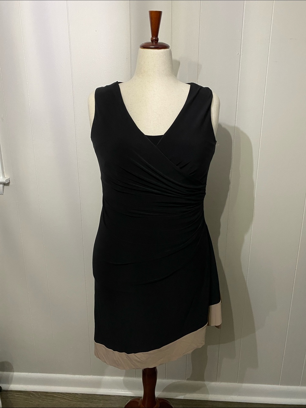 Anne Klein Black Midi Dress with Beige Hem